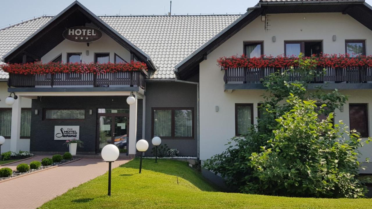 Hotel Savana Klaj Exterior photo